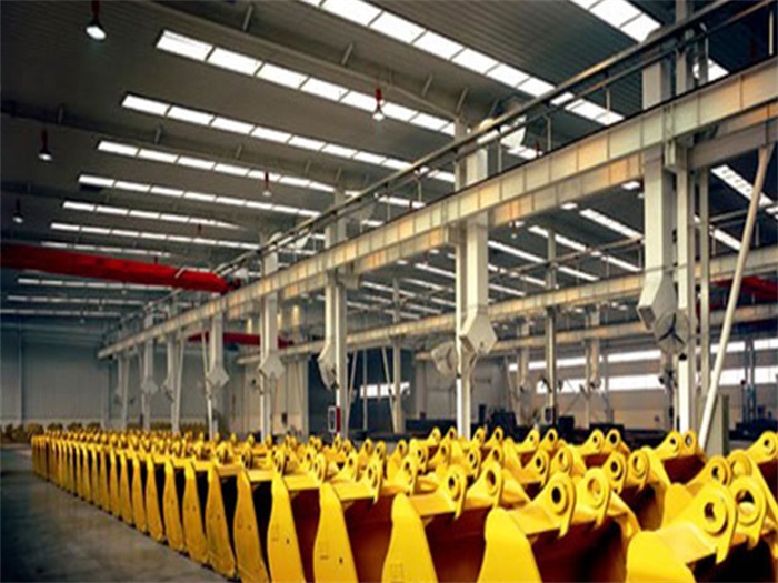 浦东徐工集团挖掘机装配车间